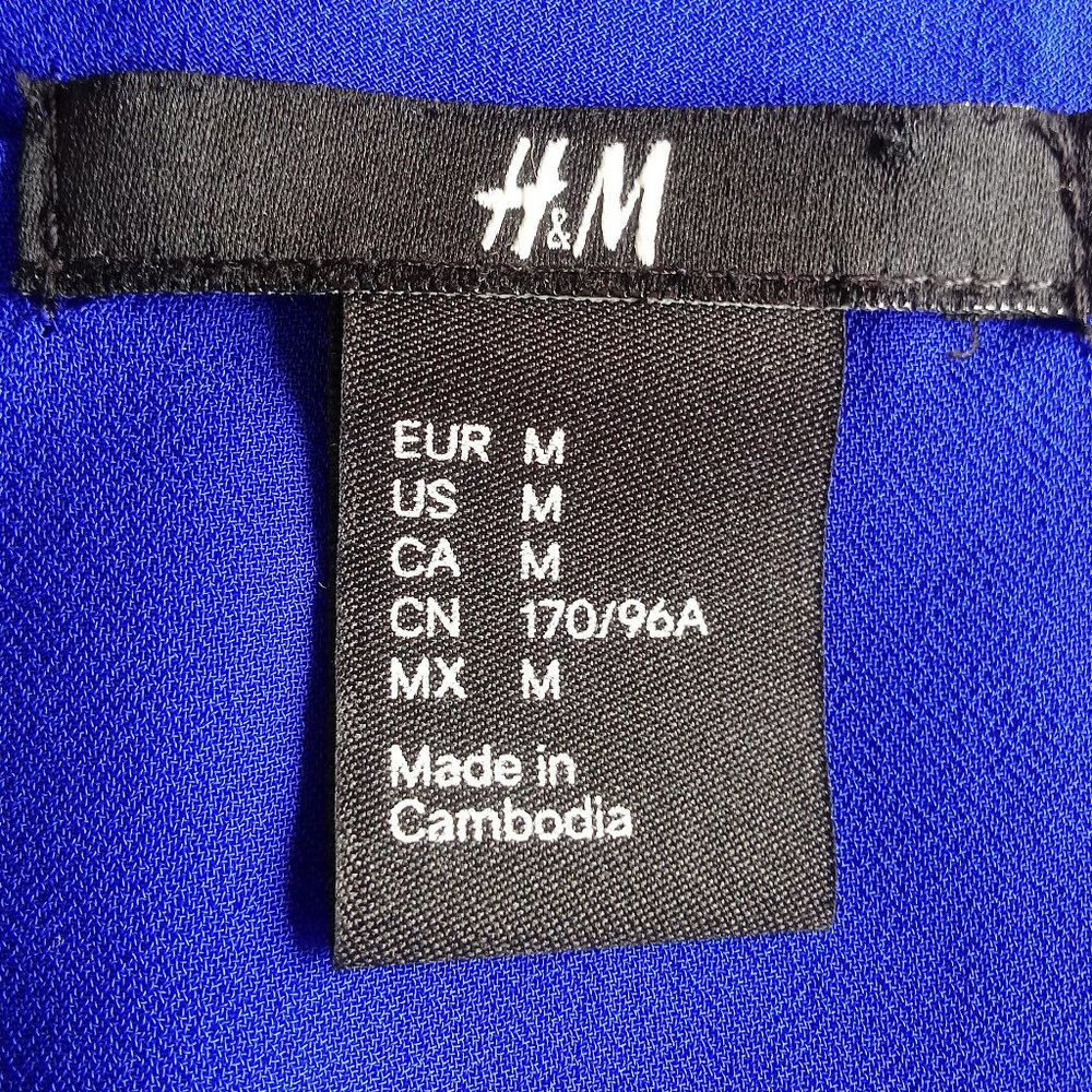 H&M Blue Blouse with Chiffon Trim - Picture 6 of 9
